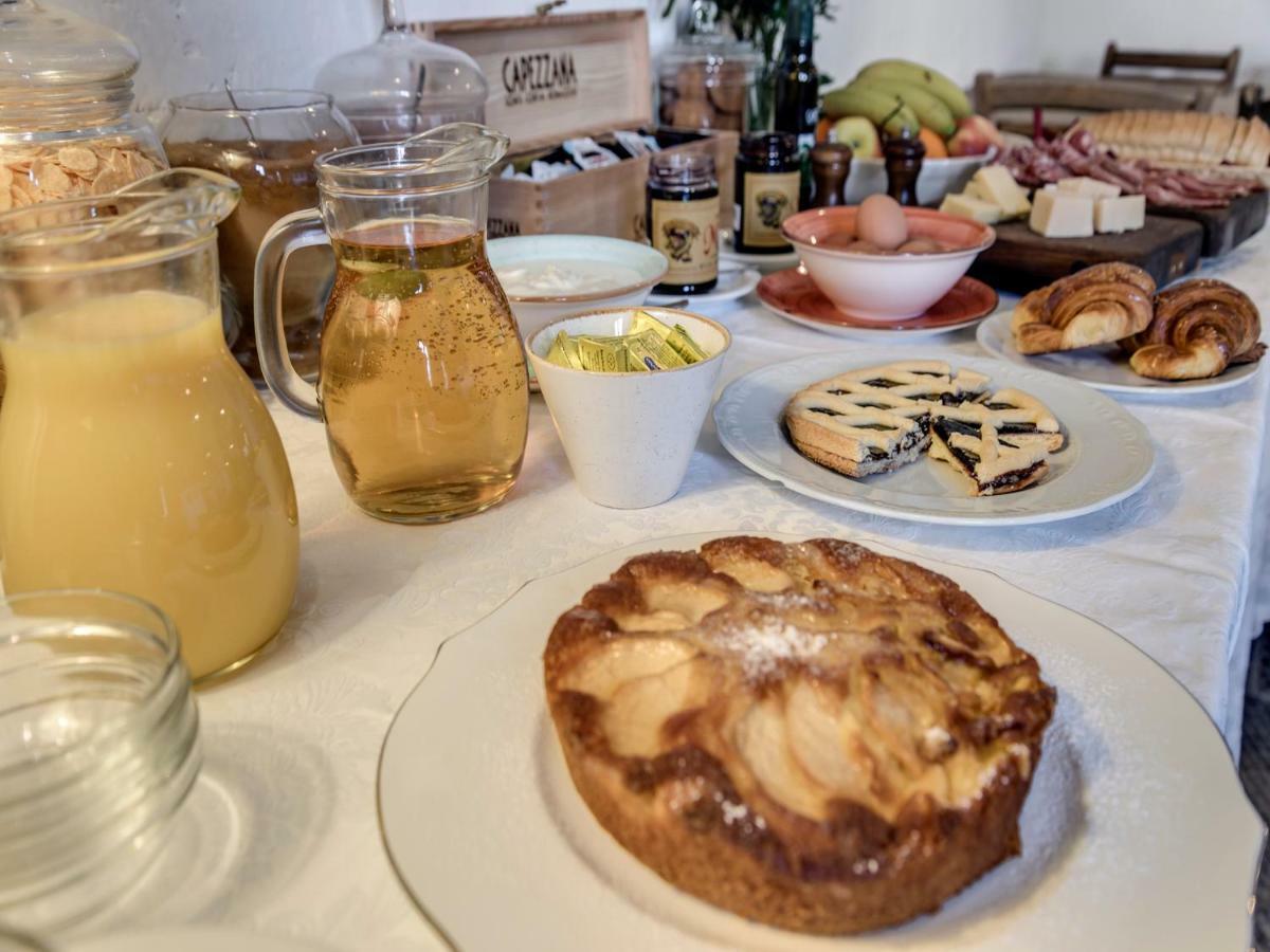 Tenuta Di Capezzana Bed and Breakfast Seano Εξωτερικό φωτογραφία