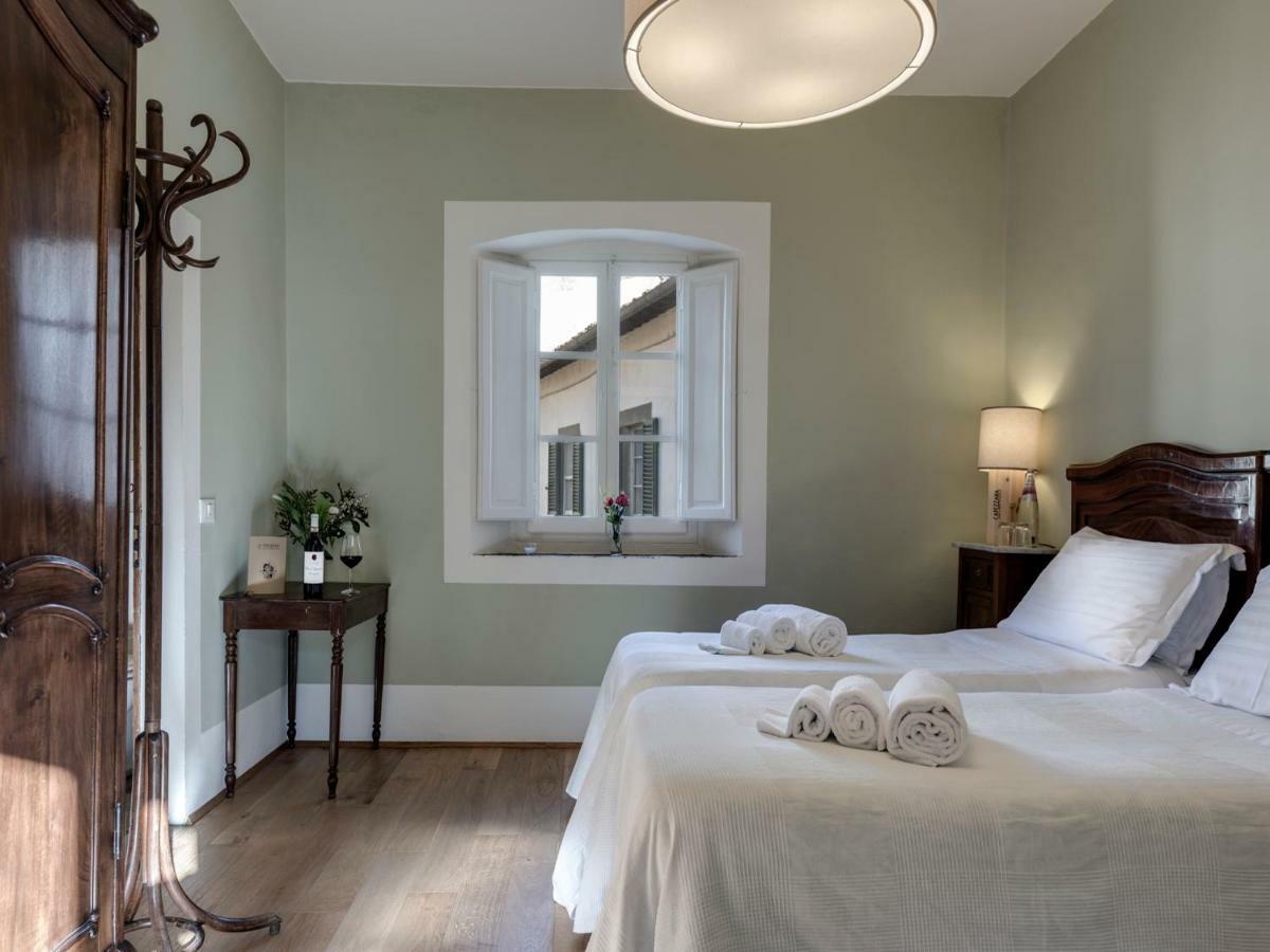 Tenuta Di Capezzana Bed and Breakfast Seano Εξωτερικό φωτογραφία