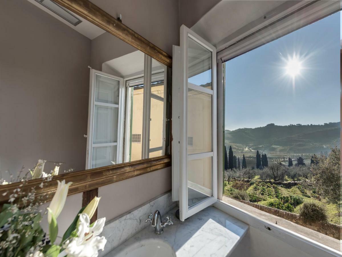 Tenuta Di Capezzana Bed and Breakfast Seano Εξωτερικό φωτογραφία